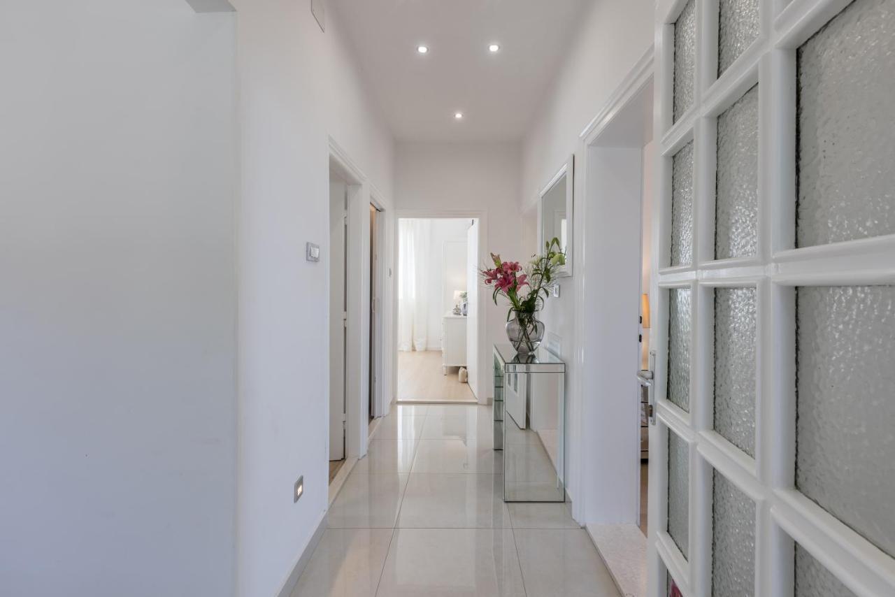 Villa Katess With Heated Pool Split Zewnętrze zdjęcie