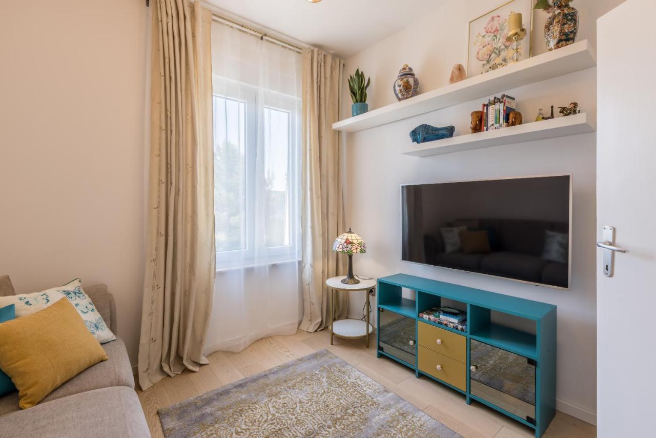 Villa Katess With Heated Pool Split Zewnętrze zdjęcie